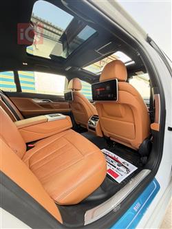 بي ام دبليو الفئة 7